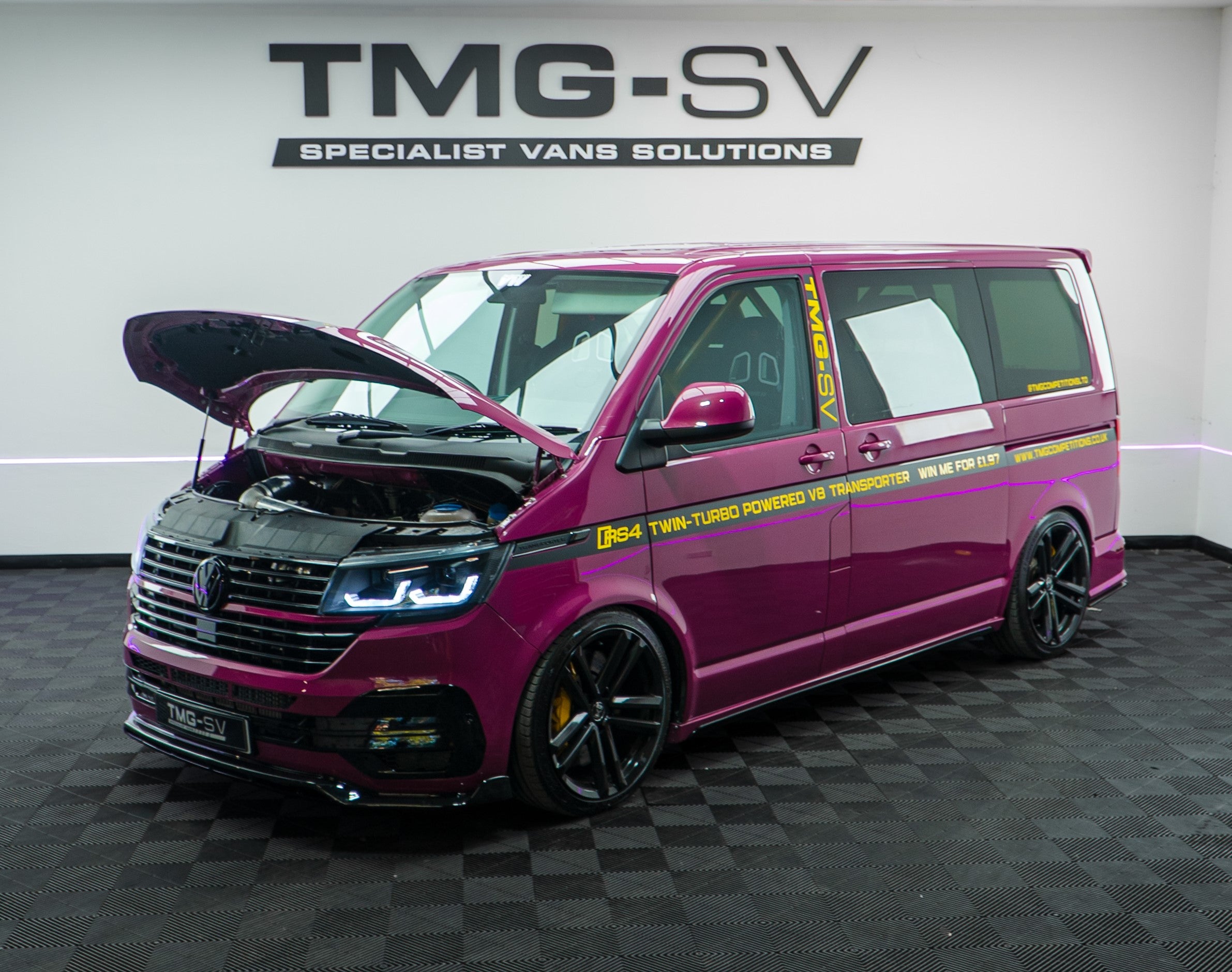 840BHP TWIN TURBO V8 TRANSPORTER